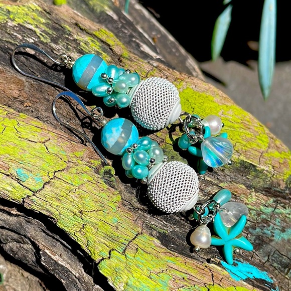 “Ocean Poem” earrings - Picture 7 of 17